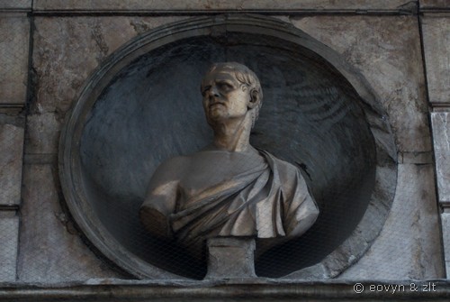 Pałac Hatzfeldów - BWA Awangarda