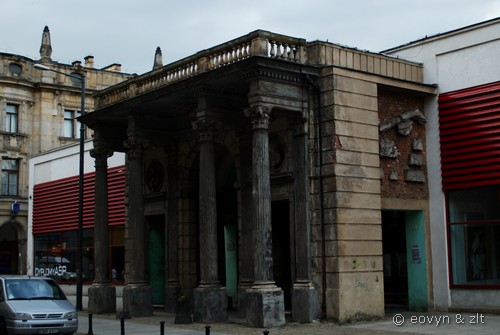 Pałac Hatzfeldów - BWA Awangarda