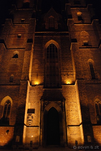 Mroczne wrota - kościół Jawnogrzesznicy